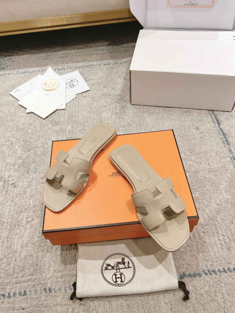 Hermes Slippers